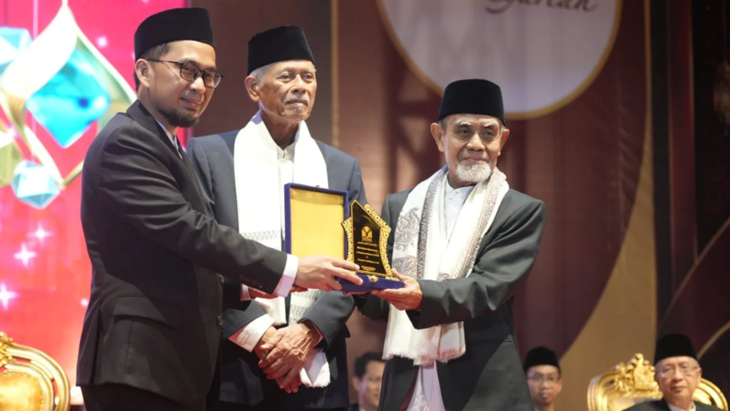 Gemuruh Semangat Tabligh Akbar UNIDA Gontor, Bersama Al-Ustadz Dr. Adi Hidayat, Lc., M.A.